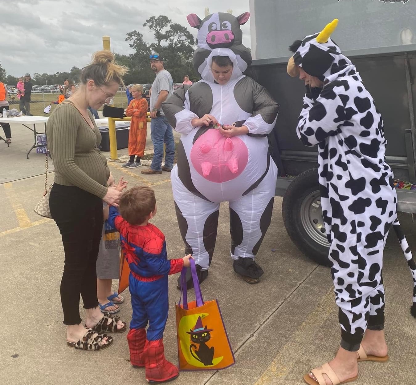 Hardin Trunk or Treat is huge success Liberty Vindicator