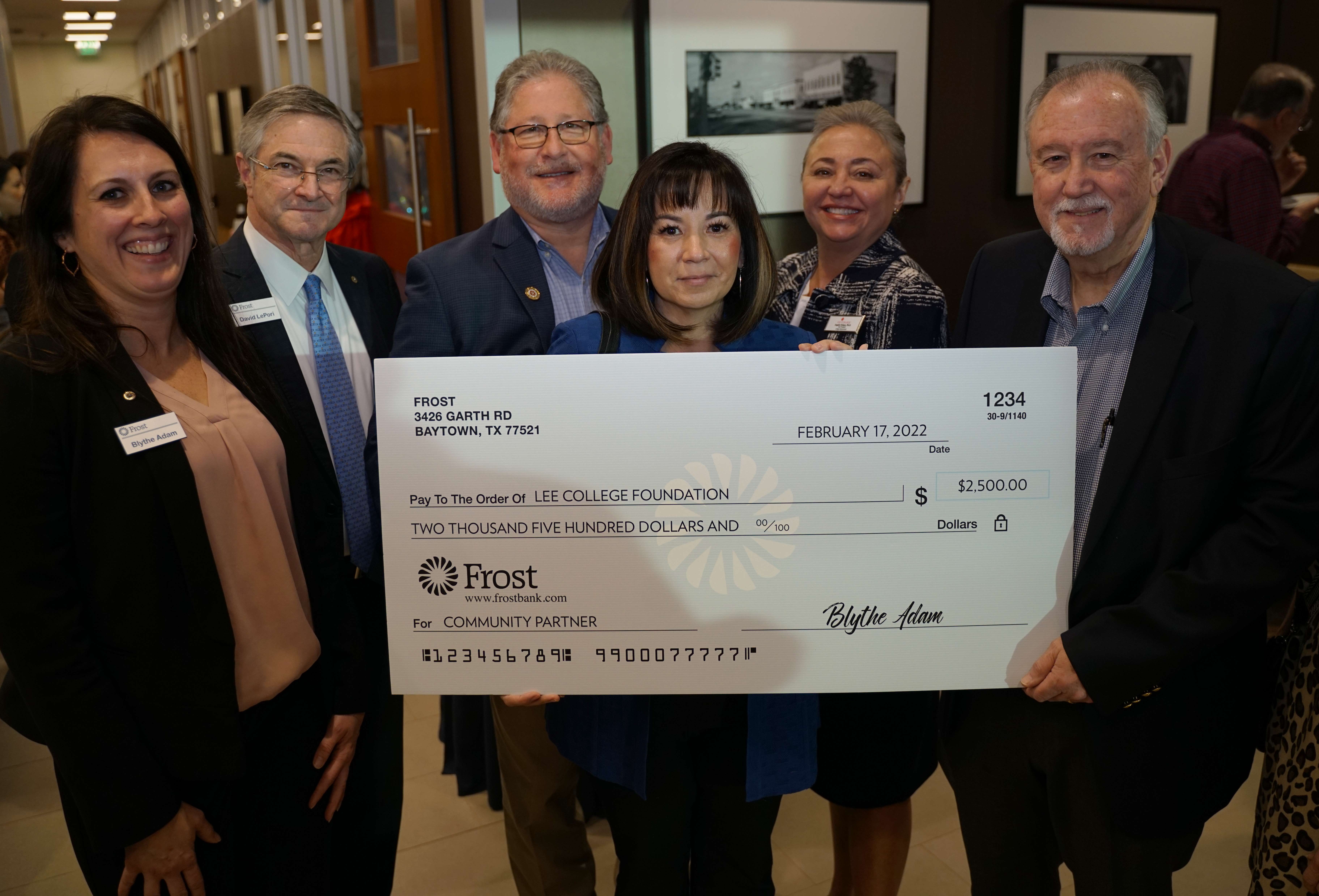 Frost Bank Honors the Lee College Foundation | Liberty Vindicator