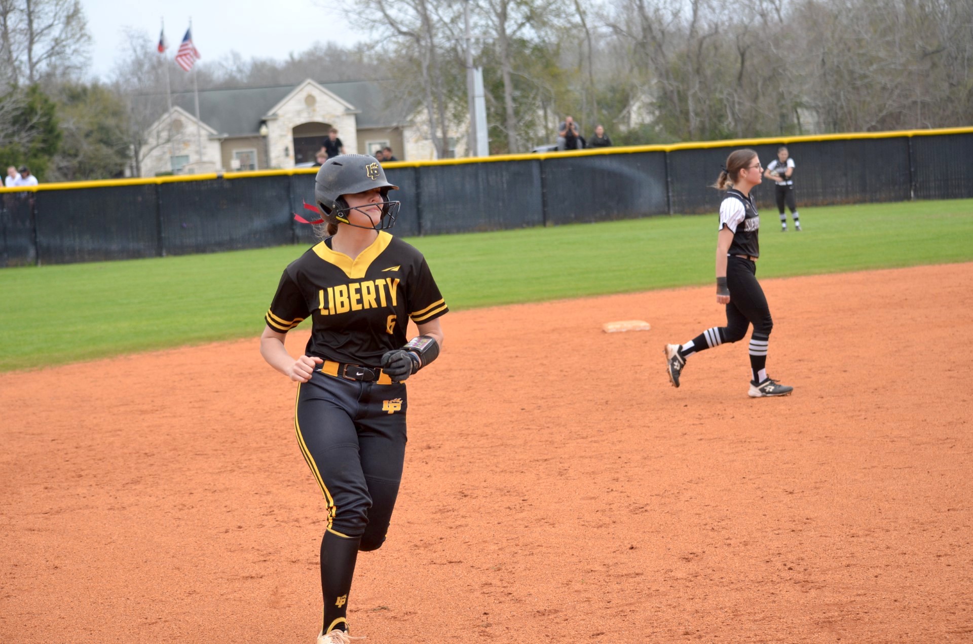 Lady Panthers win 18th straight over Lady Dawgs 12-0 | Liberty Vindicator